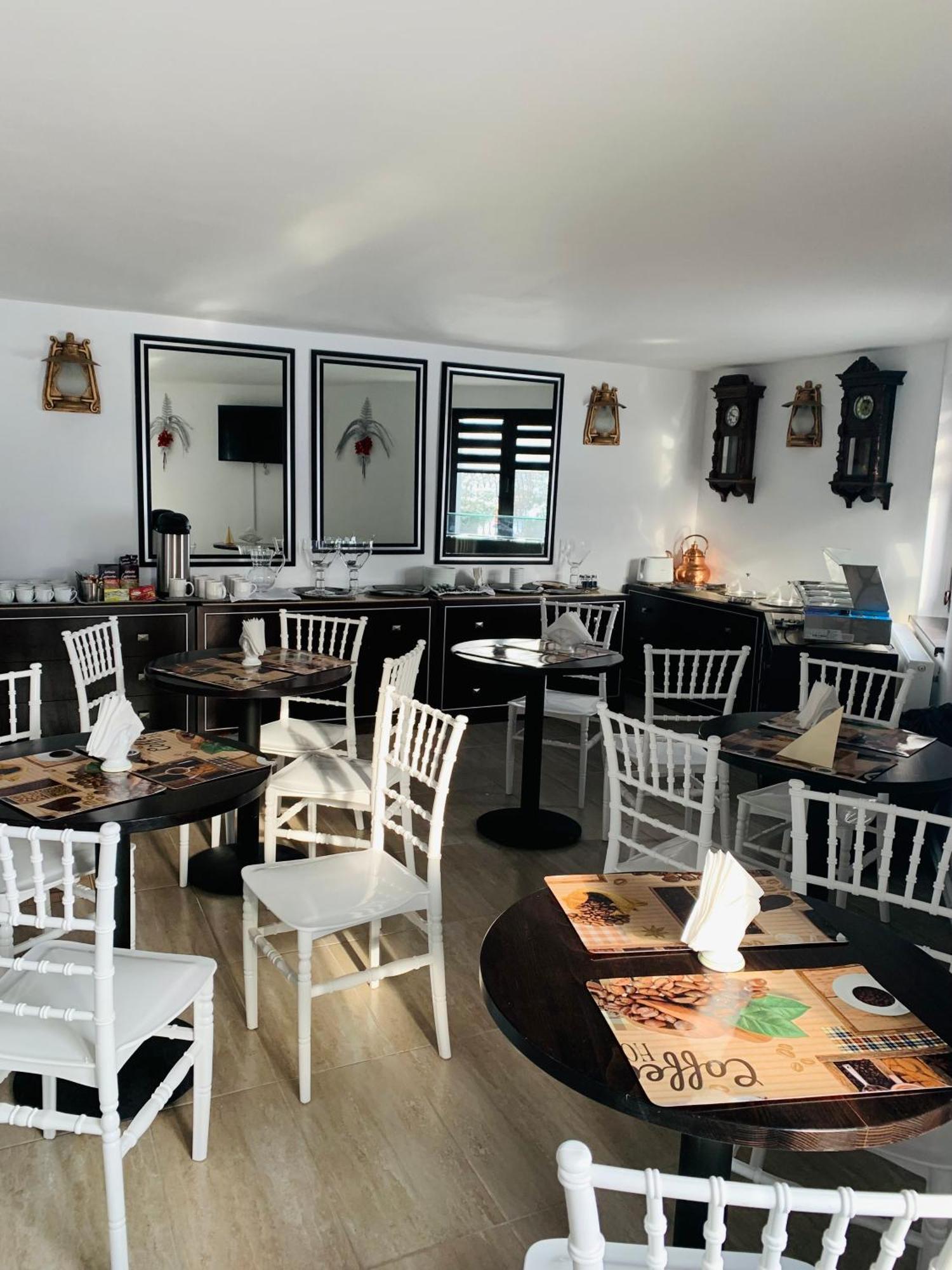 Casa Lazar Acomodação com café da manhã Topliţa Exterior foto